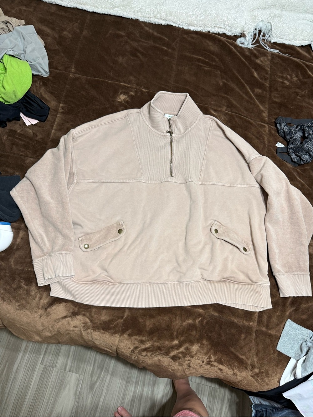 Woman’s size xl aerie Women's 1/4 Zip-Front Pullover Sweater -  Beige